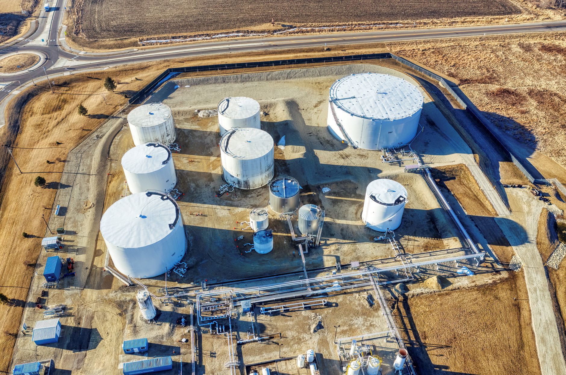 2025 Pipeline Logistics Playbook: Remote Site Mastery & Regulation Navigation