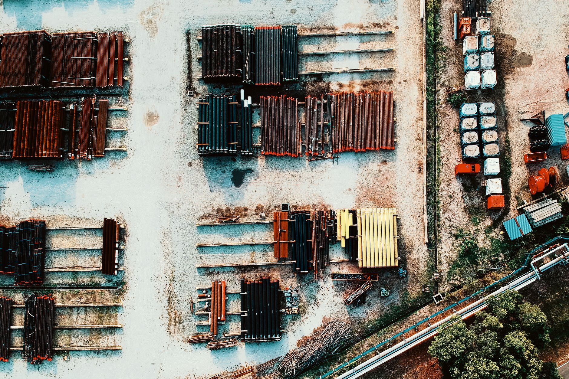 Reshoring Supply Chain: Causes, Real Costs & the Expert Fix