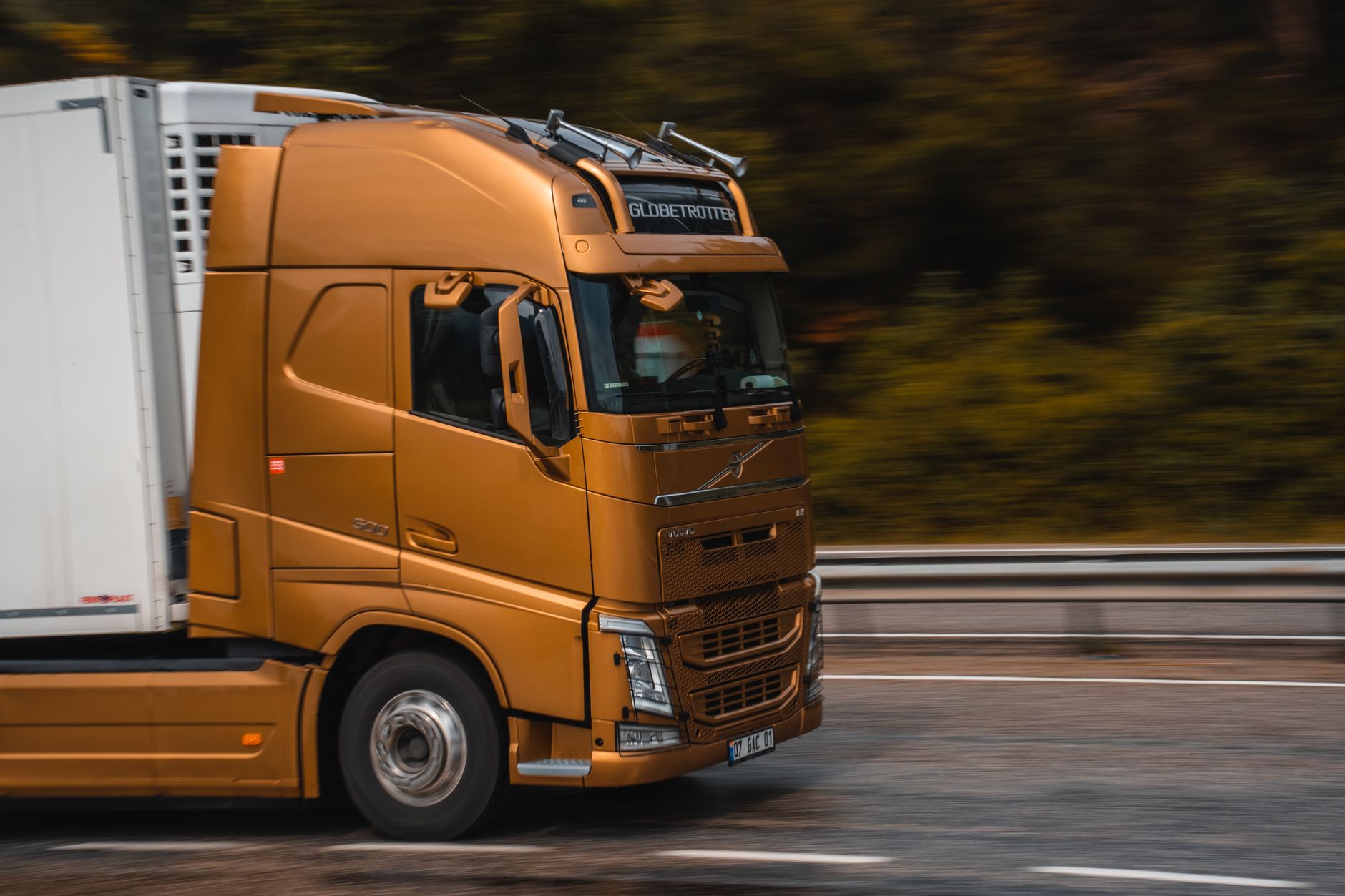 2025 Perishable Freight US-Mexico Playbook: Speed, Security & Border Compliance