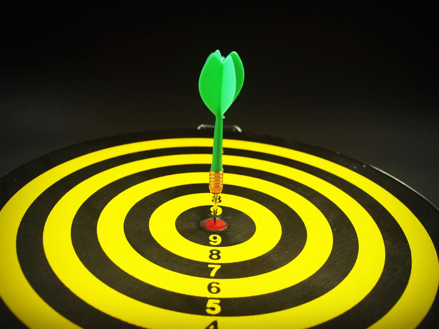 Direct Shipper Contracts: Winning Beyond Load Boards 2025 | Loadly