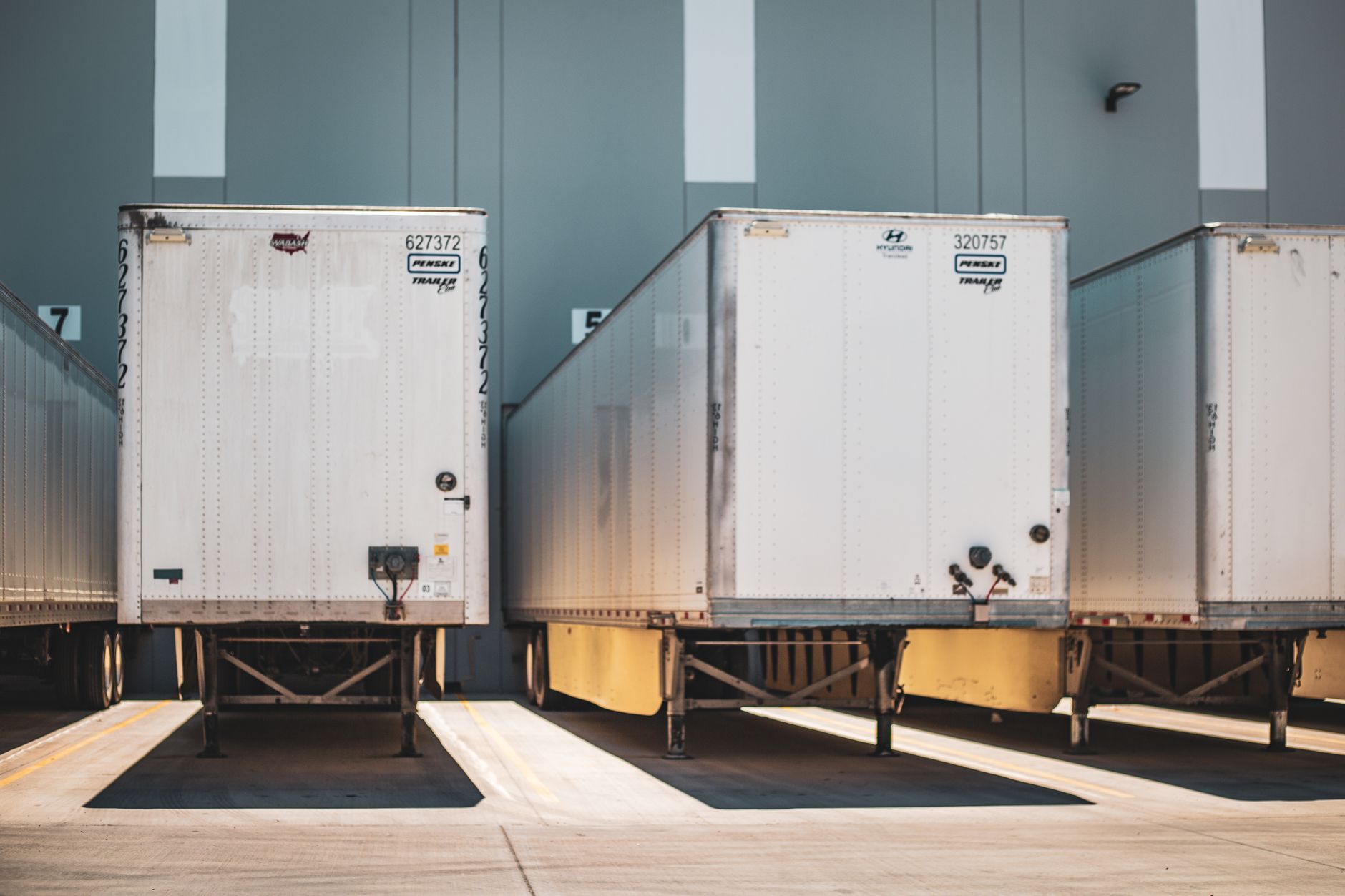 Freight Factoring for Owner Operators: Why 'Cheap' Costs You Thousands