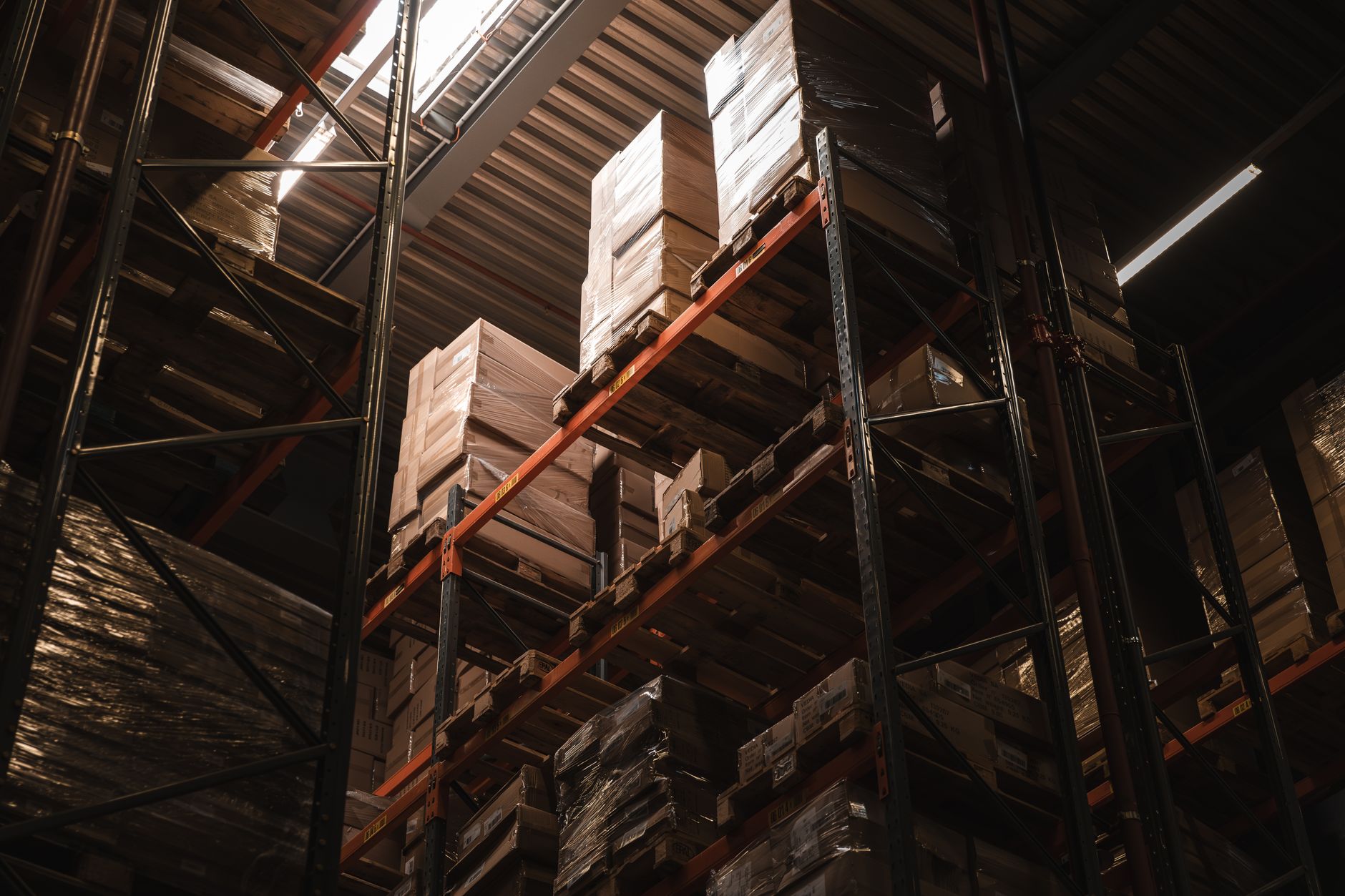 2025 Refurbishment Logistics Playbook: Maximize Asset Recovery 30%