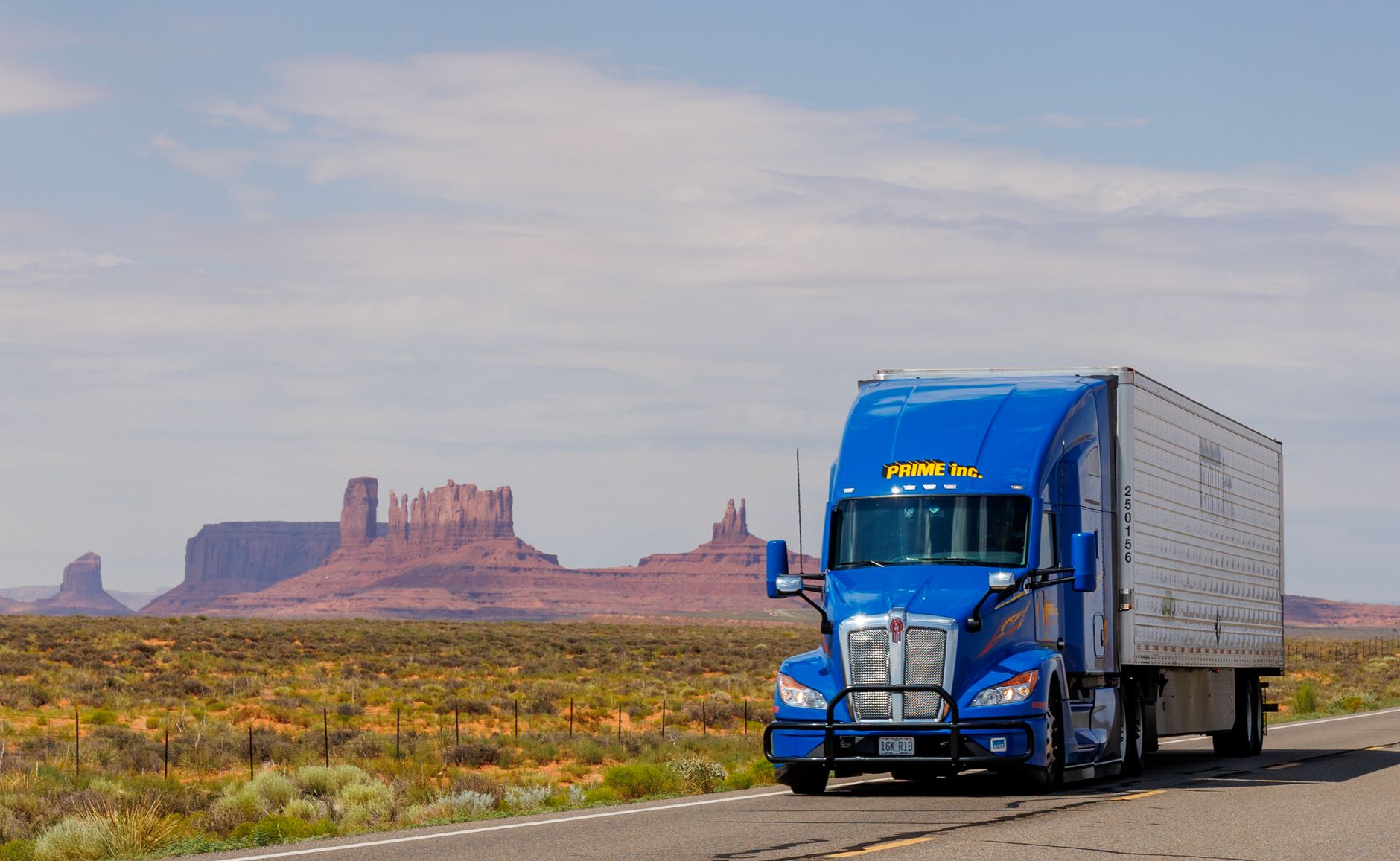 The 2025 Semi Truck Financing Playbook: Lease, Buy, or Loan Smartly