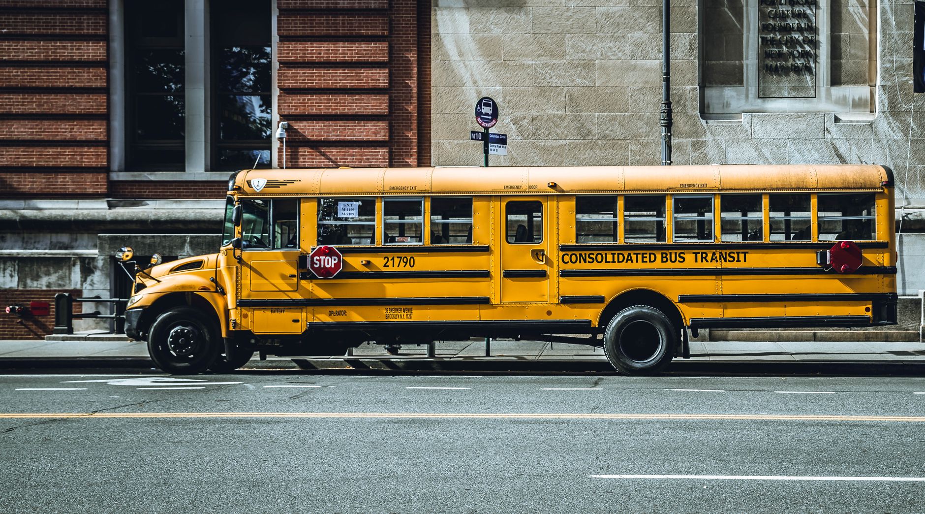 The 2025 LTL Consolidation Strategy Playbook: Cut Costs 12%, Boost Speed
