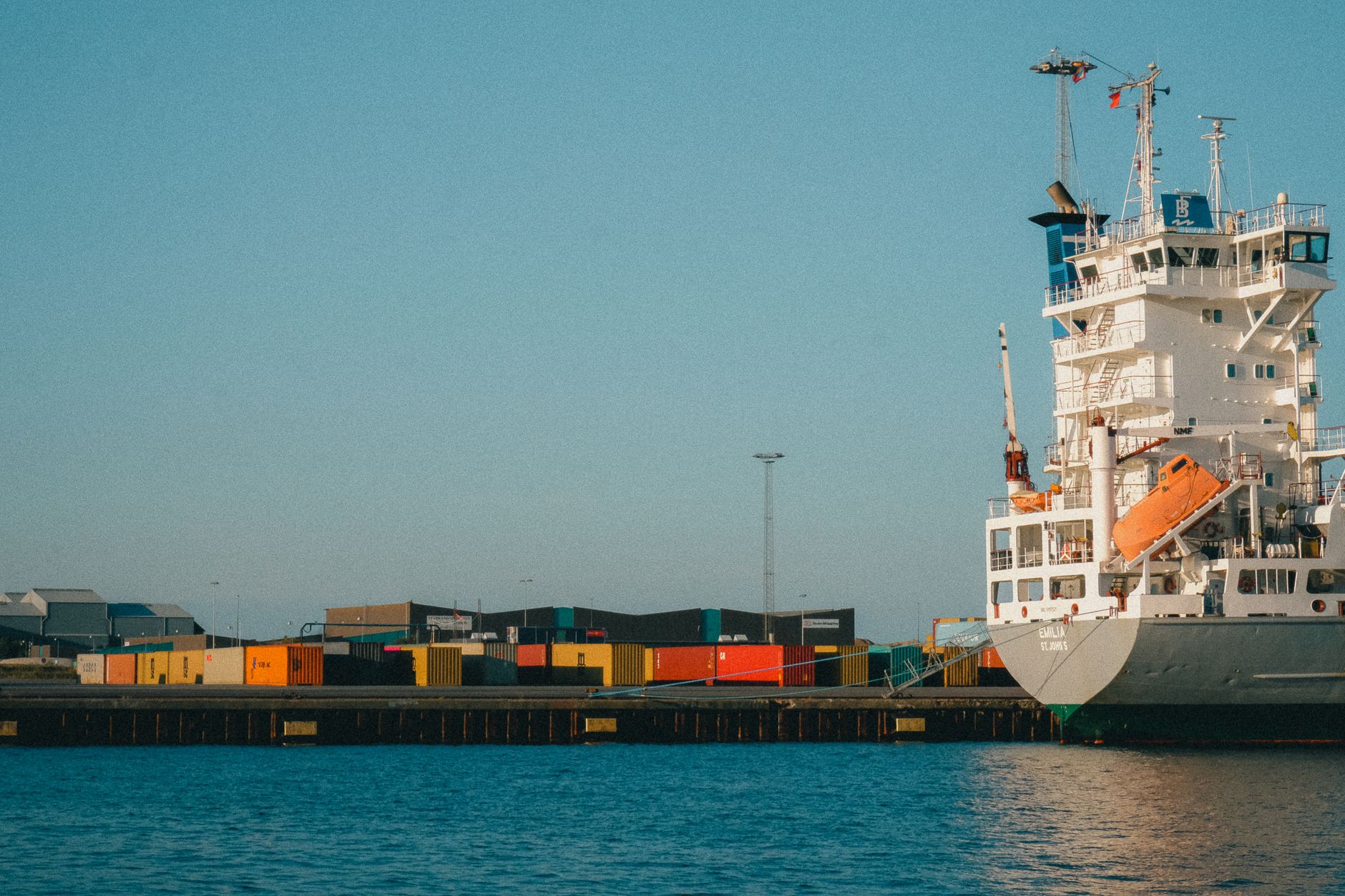 The 2025 Freight Broker MC Authority Playbook: Launch Faster