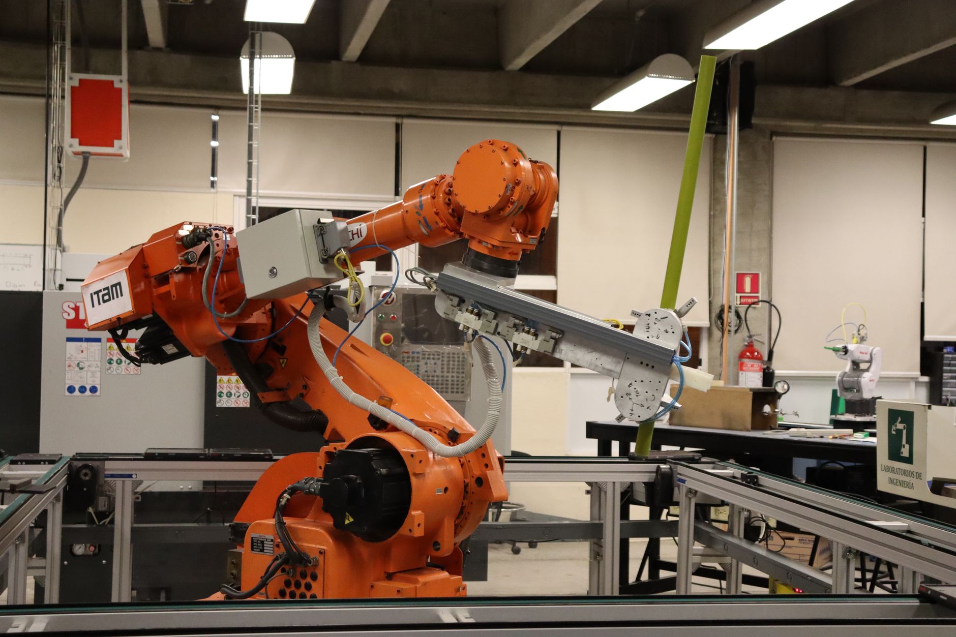 2025 Robotic Picking Systems Playbook: Boost Throughput 30%, Cut Costs