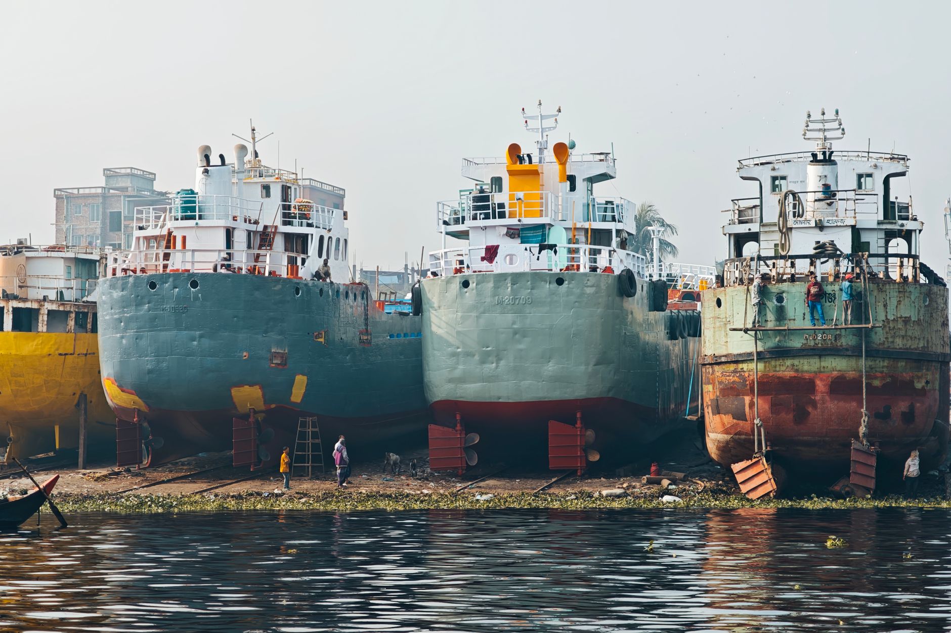 The 2025 Repair & Refurbishment Logistics Playbook: Maximize Asset Value