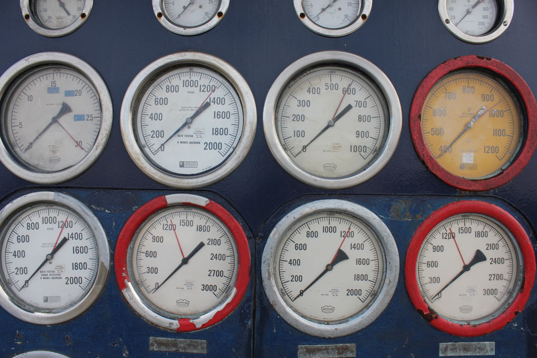 The 2025 Out-of-Gauge Cargo Playbook: Master Logistics & Budget