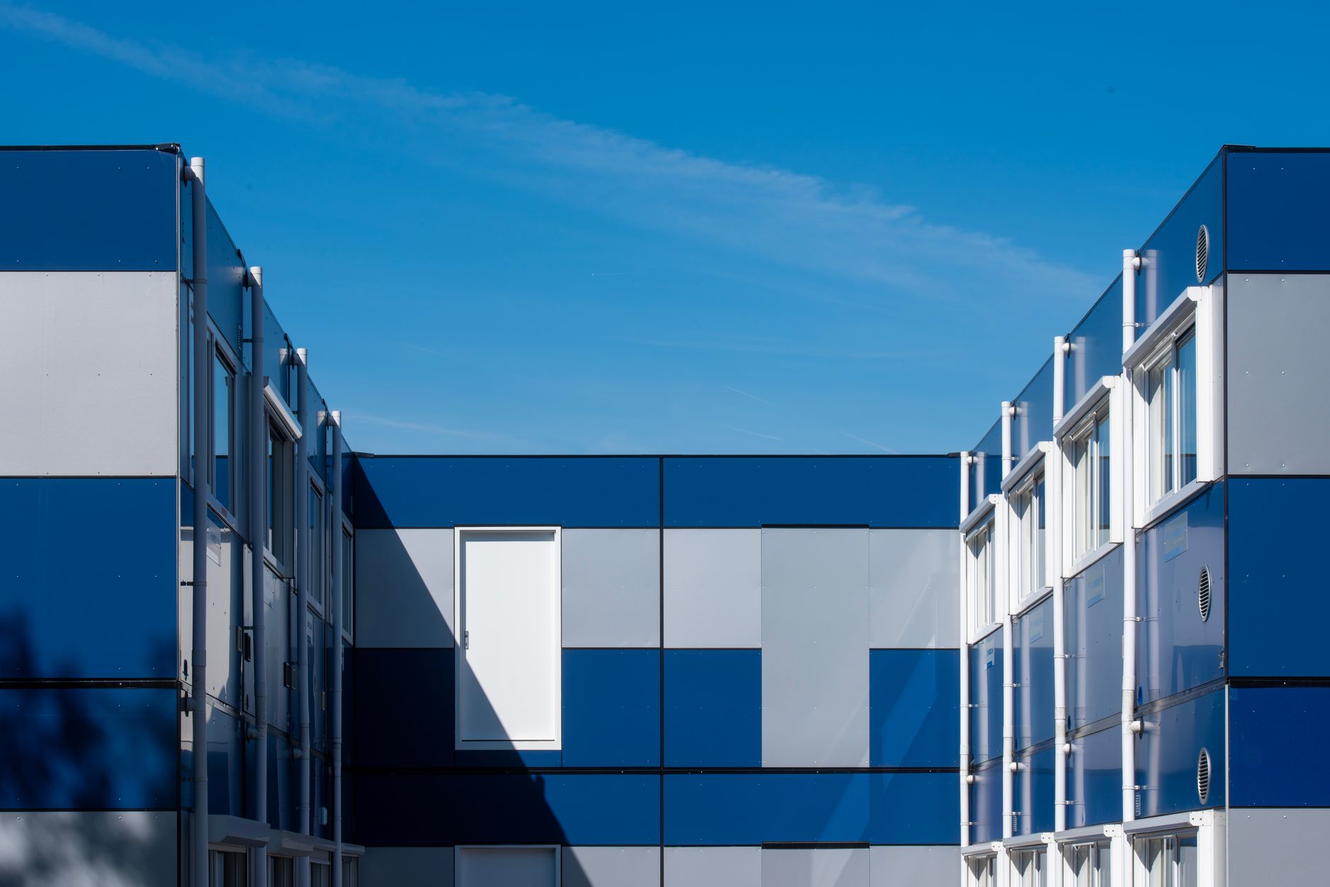 Modular Construction Logistics 2025: The Playbook for 30% Faster Projects