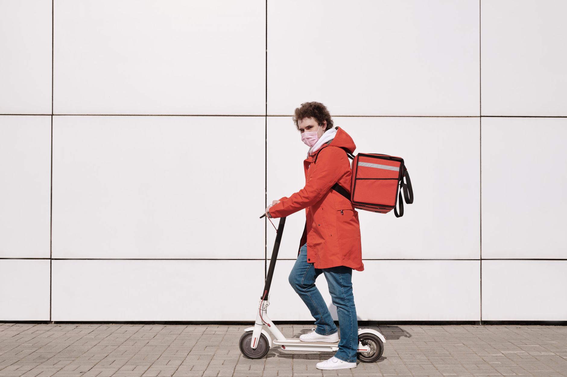 Urban Delivery Crisis: Micro-Fulfillment Centers' Real Costs & Expert Fix