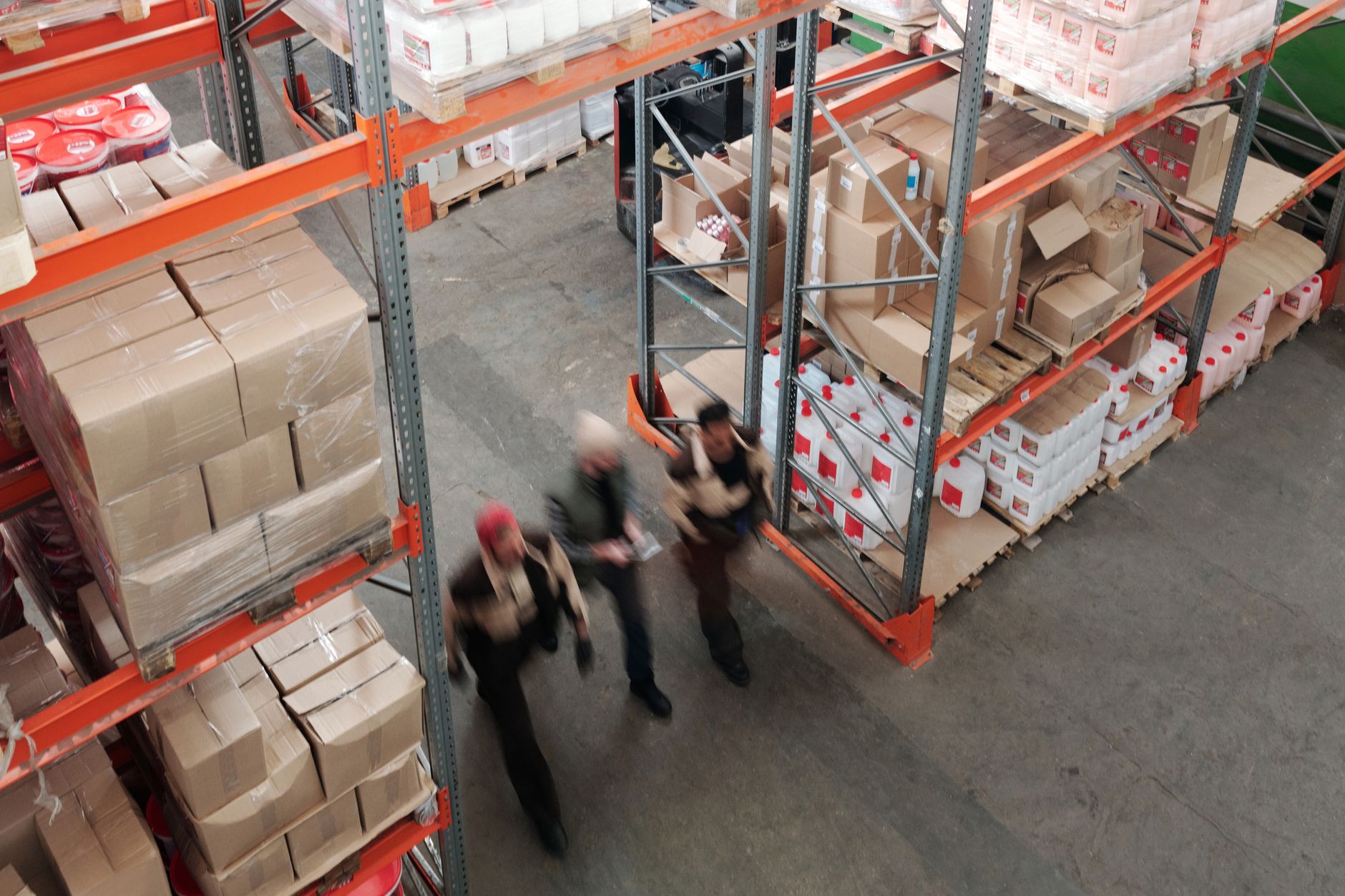 2025 Seasonal Product Logistics Playbook: Master Holiday Rollouts & Avoid Stockouts