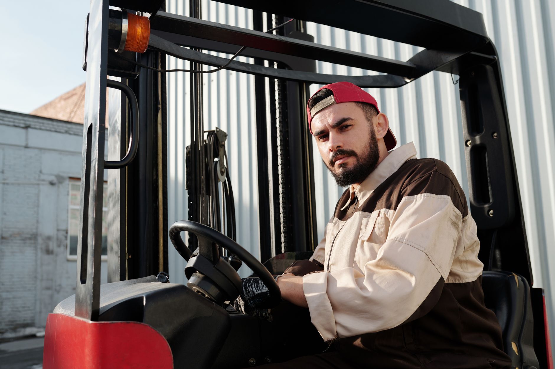 2025 Sahib-Operator vs Şirkət Sürücüsü Oyun Kitabı: Qazanc və Həyat tərzini maksimuma çatdırın