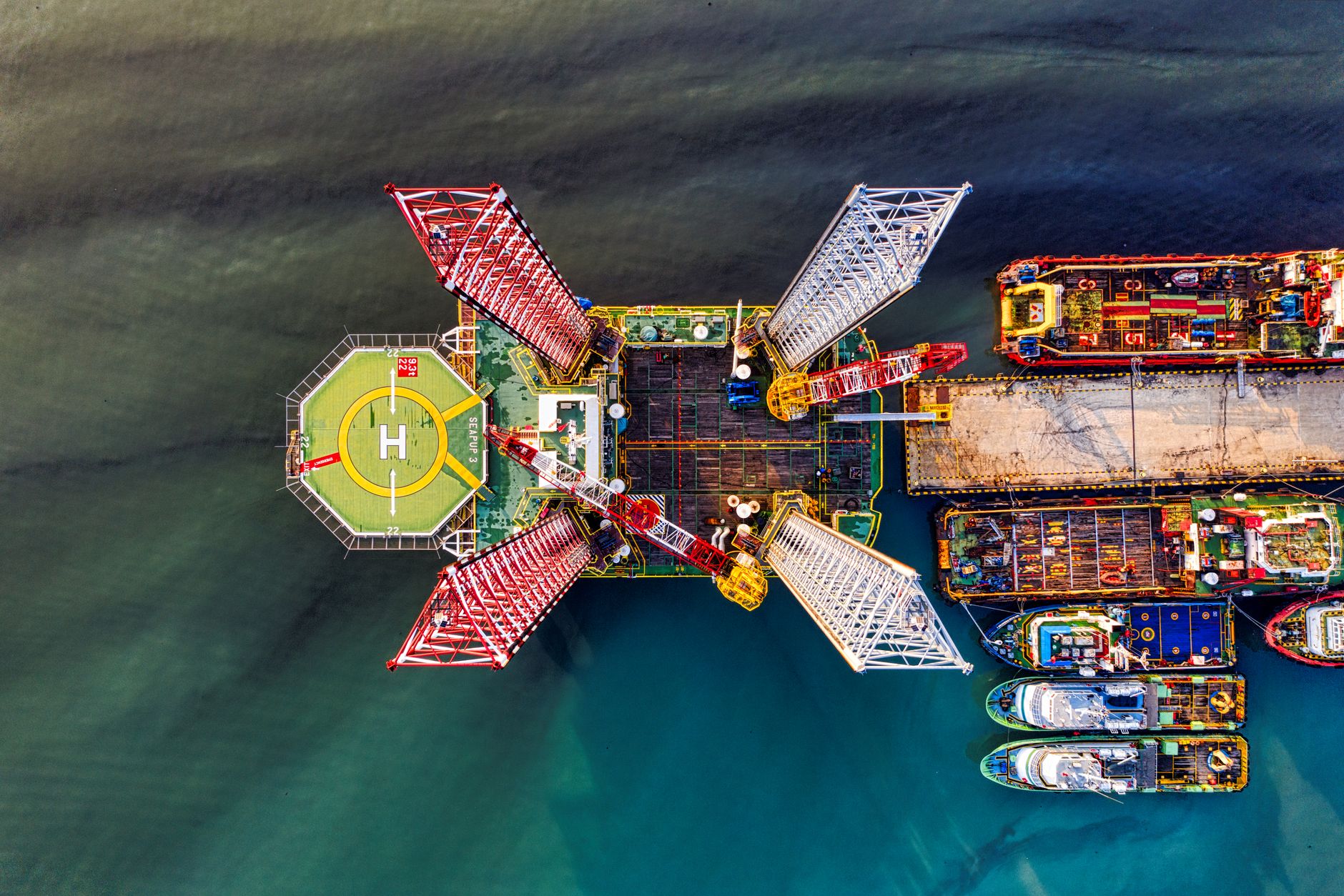 2025 Offshore Rig Logistics Playbook: Critical Uptime & Cost Control
