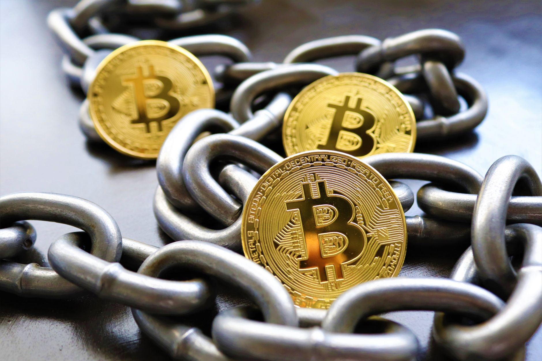 The Blockchain Supply Chain Playbook: Boost Trust & Cut Costs