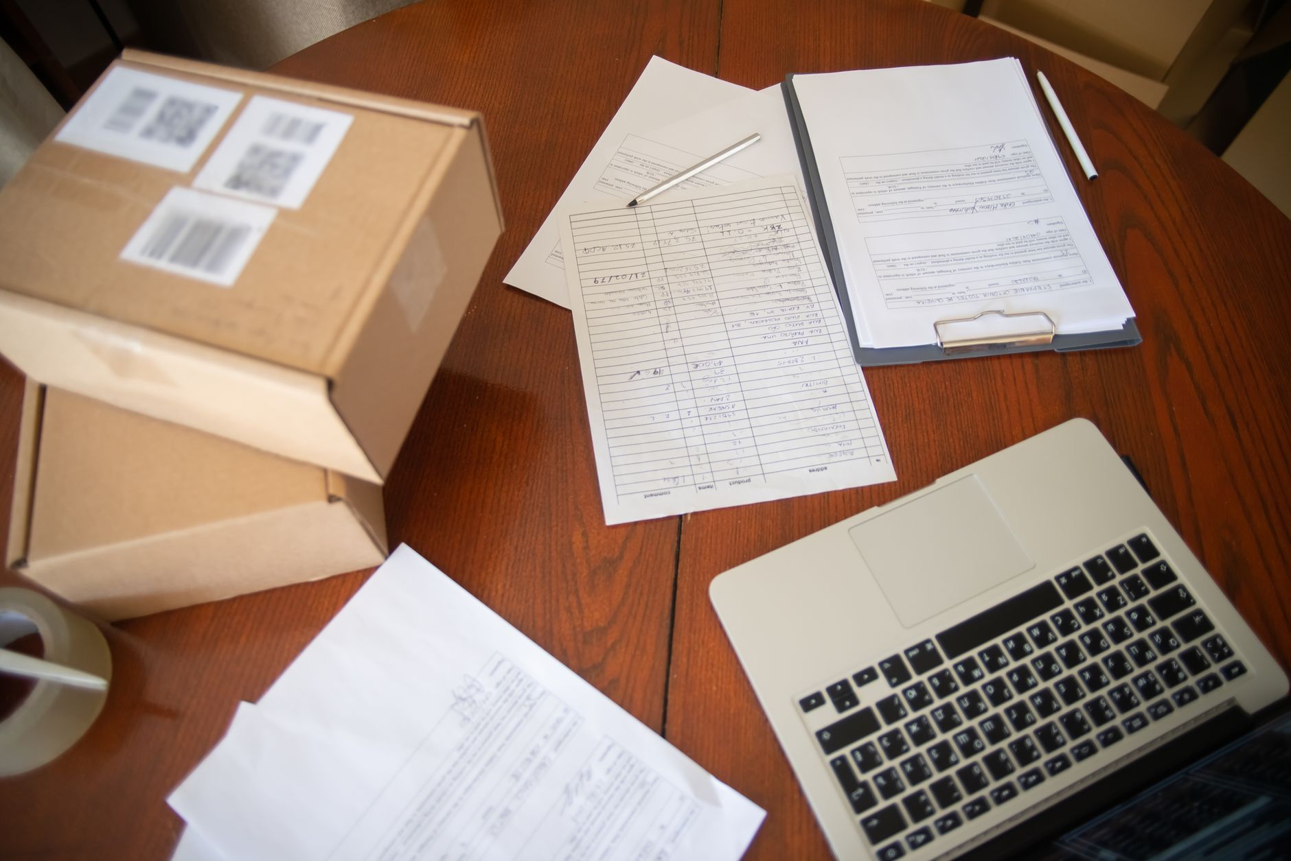 The 2025 E-commerce Returns Processing Playbook: Turn Headaches into Profit